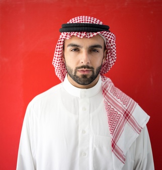 arab man red background 21730 4107